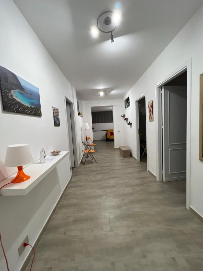 Trentuno Mondello Apartments Екстер'єр фото