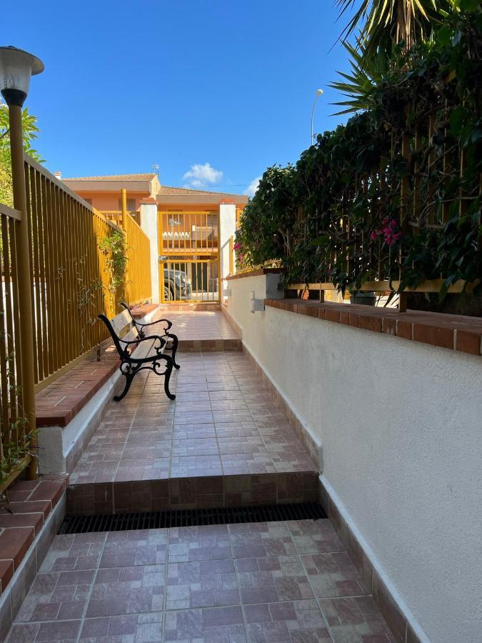 Trentuno Mondello Apartments Екстер'єр фото