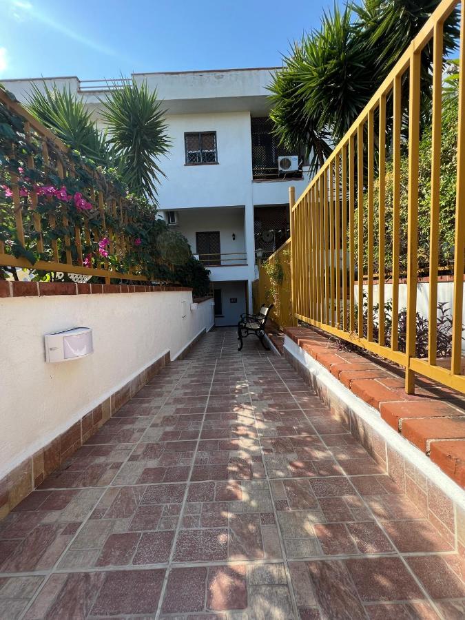 Trentuno Mondello Apartments Екстер'єр фото
