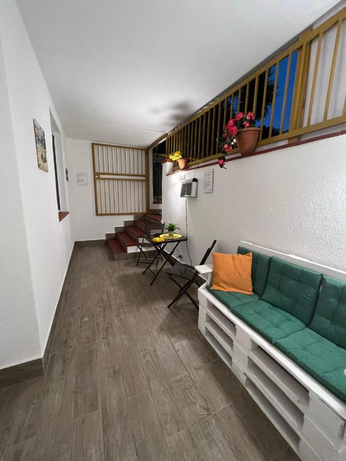 Trentuno Mondello Apartments Екстер'єр фото