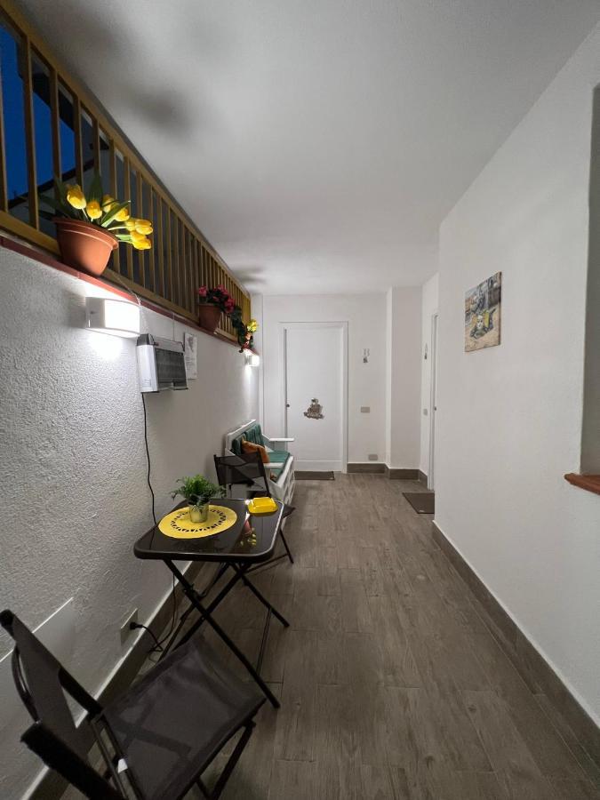 Trentuno Mondello Apartments Екстер'єр фото